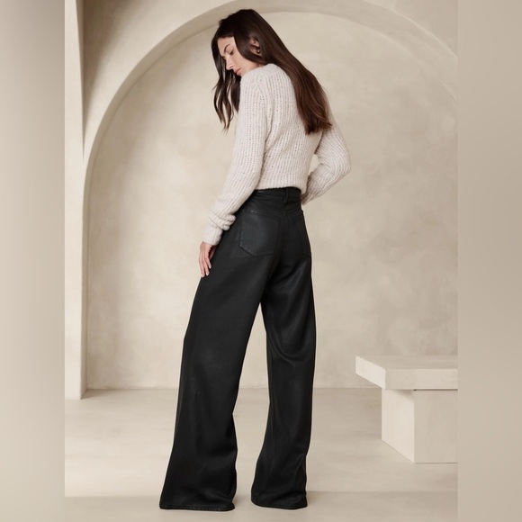 NWT! Banana Republic The Coated Puddle Jean in Black - Size 30 🔹 - Picture 3 of 6